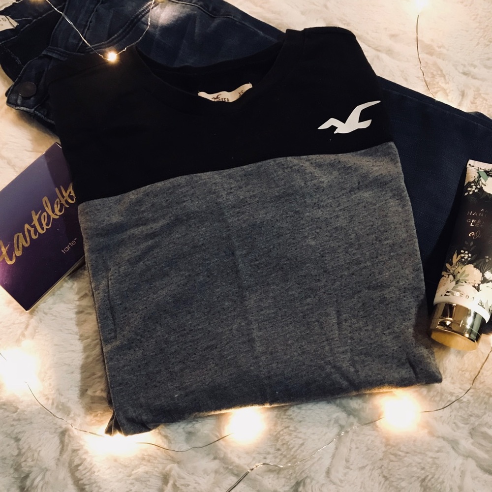 Hollister long sleeve!